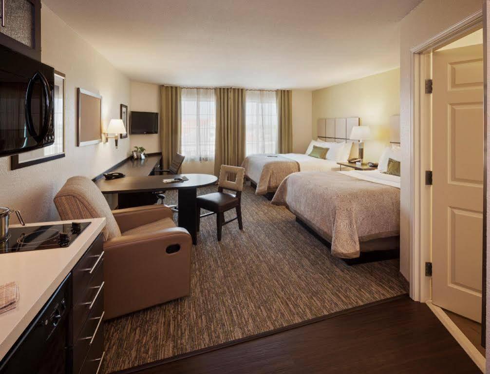 Candlewood Suites - Charlotte - Arrowood, An Ihg Hotel Dış mekan fotoğraf