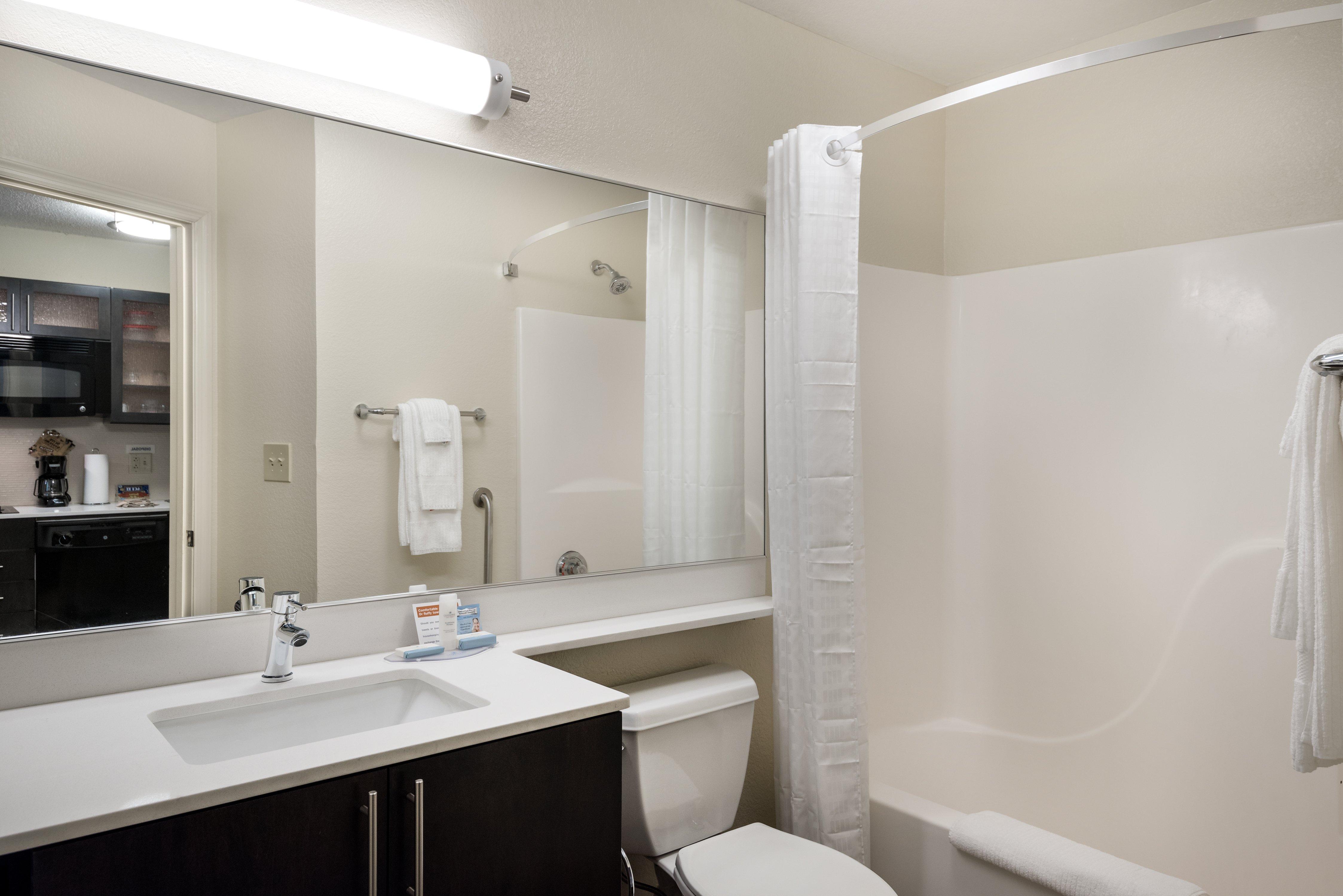 Candlewood Suites - Charlotte - Arrowood, An Ihg Hotel Dış mekan fotoğraf