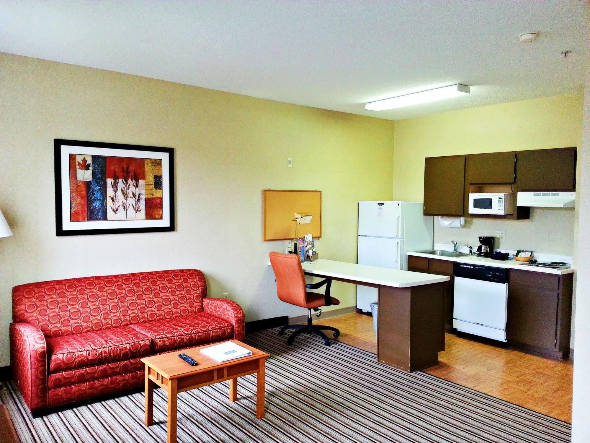 Candlewood Suites - Charlotte - Arrowood, An Ihg Hotel Dış mekan fotoğraf