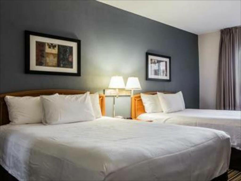 Candlewood Suites - Charlotte - Arrowood, An Ihg Hotel Dış mekan fotoğraf